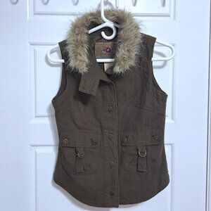 BB Dakota Khaki Quilted Cotton Vest with Detachable Faux Fur Collar Size Small